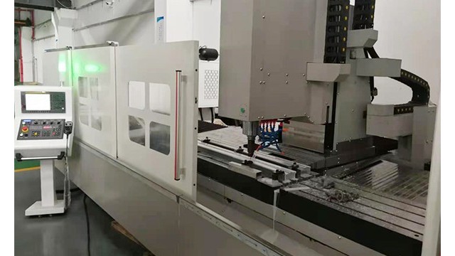 CNC加工怎么選擇零件質(zhì)量好壞？-科鼎鑫